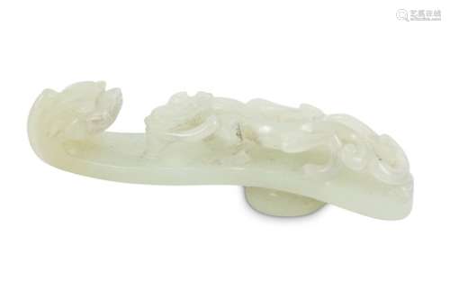 A CHINESE WHITE JADE 'DRAGON' BELT HOOK.