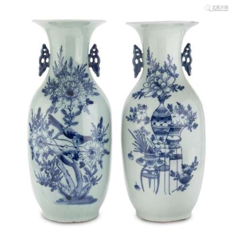 A PAIR OF CELADON PORCELAIN VASES CHINA 20TH CENTURY