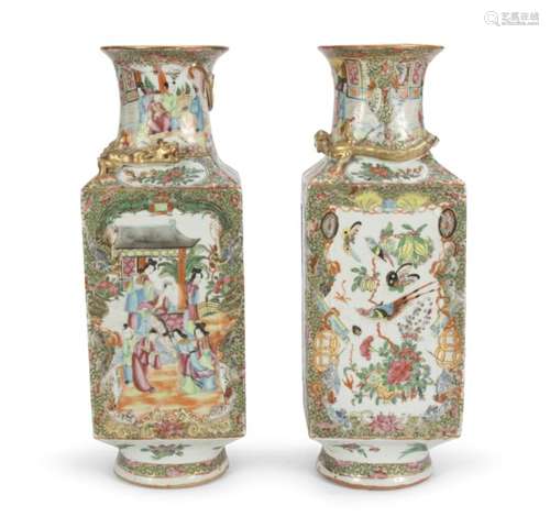 A PAIR OF POLYCHROME ENAMELLED PORCELAIN VASES CHINA 20TH CENTURY