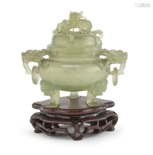 VASE IN JADE CHINA 20TH CENTURY