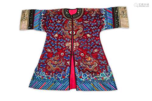 A CHINESE RED-GROUND ‘DRAGON’ ROBE.