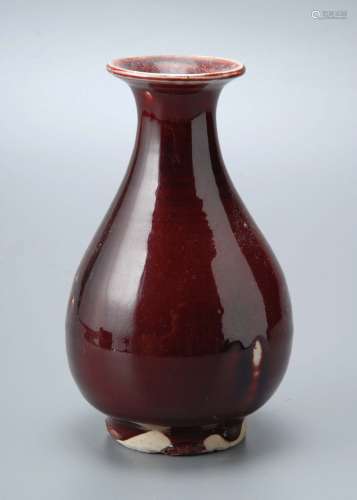 清代紅釉玉壺春瓶
