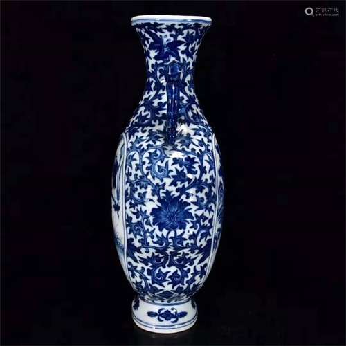 A Chinese Flambe Glazed Porcelain Vase