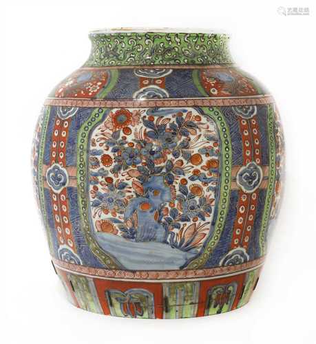 A Chinese blue and white jar,