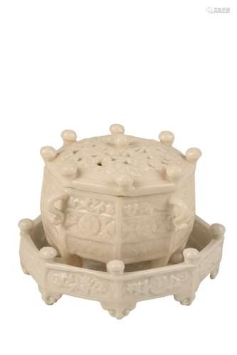 DEHUA OCTAGONAL 'MARCO POLO' CENSER AND STAND,KANGXI PERIOD