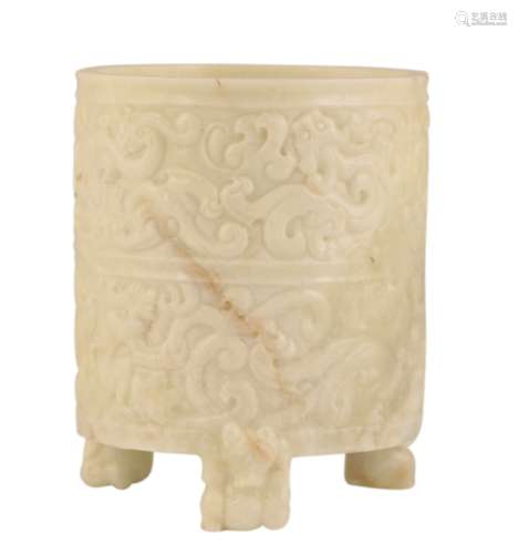ARCHAISTIC CELADON JADE CYLINDRCAL TRIPOD CUP (ZHI), QING DYNASTY OR EARLIER
