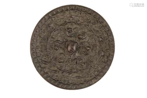 BRONZE CIRCULAR MIRROR, TANG DYNASTY