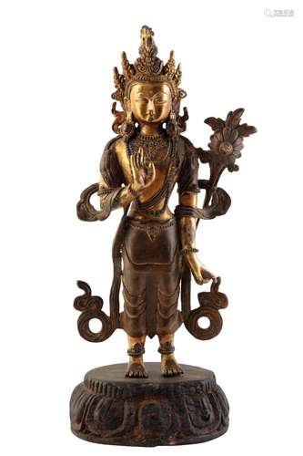 GILT-BRONZE FIGIRE OF AVALOKITESVARA, HIMALAYAN, 17TH / 18TH CENTURY