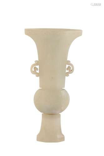 FINE WHITE JADE 'ARCHAIC' VASE, QING DYNASTY, 18TH / 19TH CENTURY