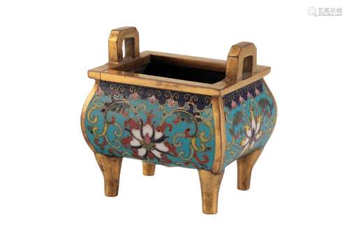 SMALL CLOISONNE CENSER, LATE QING DYNASTY