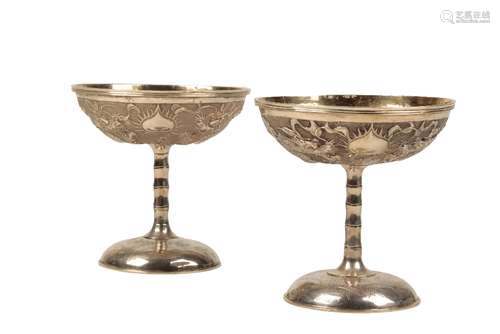 PAIR OF SILVER 'DRAGON' STEM CUPS, LATE QING DYNASTY