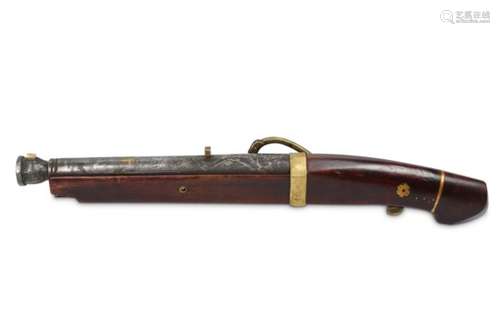 A MATCHLOCK GUN. Edo period. The iron octagonal barrel with bulbous muzzle, decorated with birds