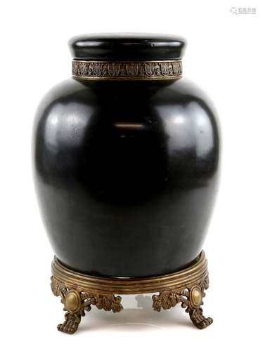 A Guan-yao style, metal-mounted oviform vase with cylindrical cover, decorated in black