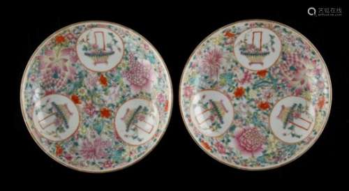 Property of a gentleman - en suite with the preceding lot - a pair of Chinese famille rose dishes,