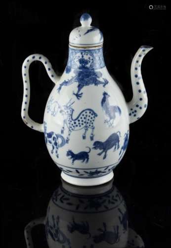 Property of a lady - a Chinese blue & white ewer & cover, 18th / 19th century, painted with the