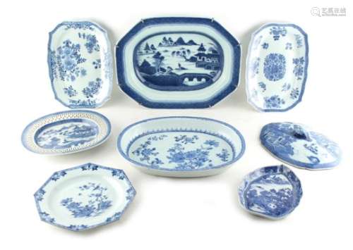 Property of a lady - a group of seven 18th century Chinese Qianlong period blue & white exportware