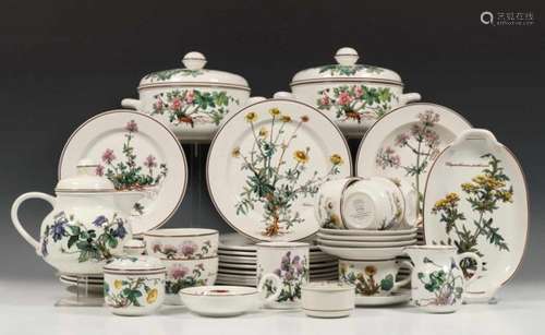 Villeroy&Boch, 'Botanica' porseleinen servies,bestaande uit: Theepot, suikerpot, melkkan,