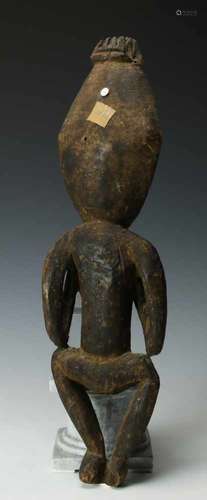 PNG, Sepik, three figures; a North Coast mortar, a male figure and a figurevarious; 3200