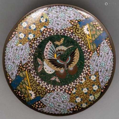 Large cloisonné dish with central motif of butterflies, Japan, not signed, around 1900 -the back