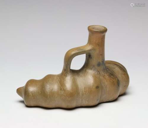 Peru, Moche, terracotta vase, fruit shaped, with a handle, 100-750old collection number in black