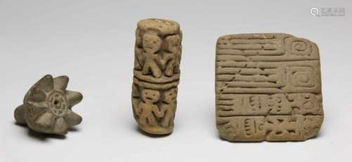 Equador, five various stoneware seals, La Tolita, ca. 300 BC-200 ADgeometrical and anthropomorphic