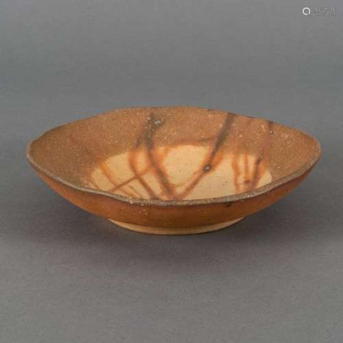 Bizen ware plate with higasuki motif, Japan, signed, second half 20th centuryØ 19,75