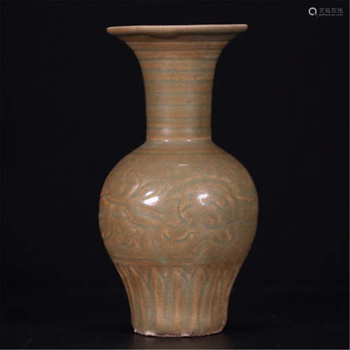 CHINESE PORCELAIN YUE WARE CELADON GLAZE GU VASE