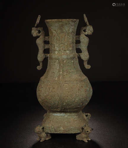 CHINESE ANCIENT BRONZE BEAST HANDLE ZUN VASE