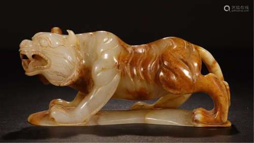 CHINESE ANCIENT JADE TIGER TABLE ITEM