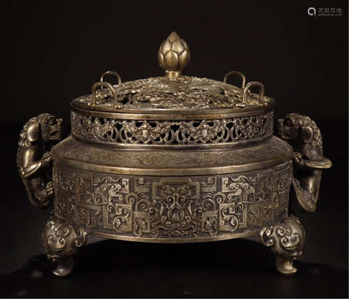 CHINESE SILVER BEAST HANDLE LIDDED TRIPLE FEET CENSER