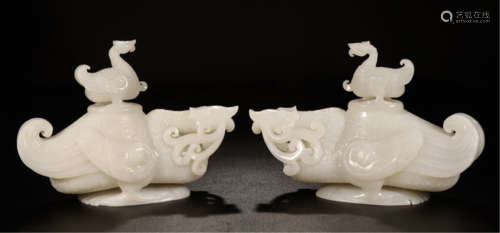 PAIR OF CHINESE WHITE JADE BIRD TABLE ITEM