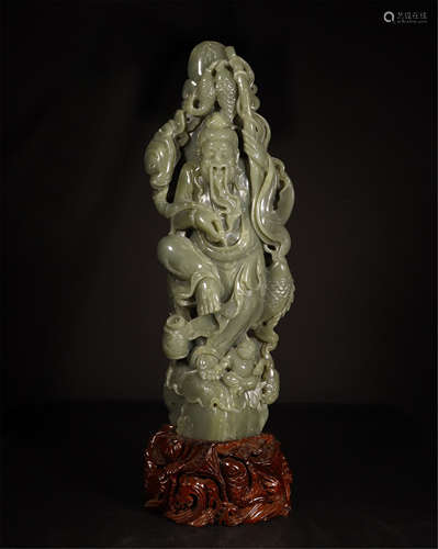 CHINESE SPINACH JADE STANDING FIGURE