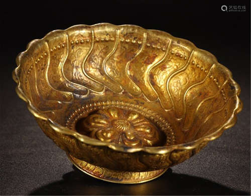 CHINESE GILT BRONZE FLOWER SHAPED BOWL