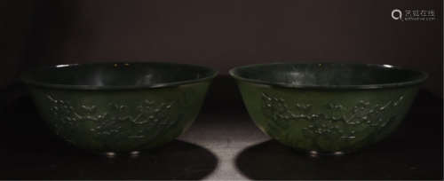 PAIR OF CHINESE SPINACH JADE FLOEWR BOWLS