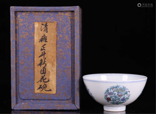 CHINESE PORCELAIN DOUCAI FLOWER CUP