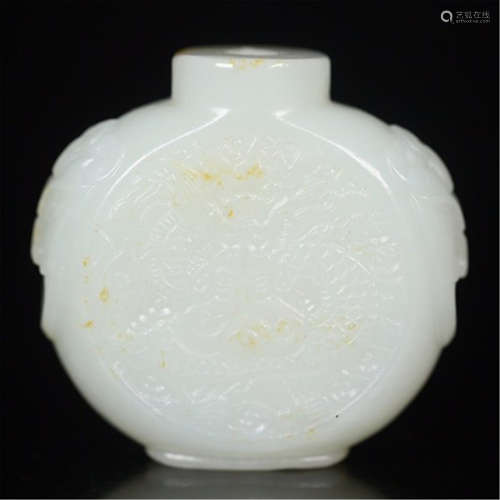 CHINESE WHITE JADE SNUFF BOTTLE