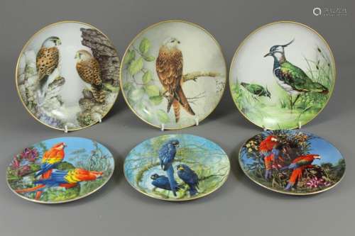 A Set of Twelve Franklin Mint Limoges Plates, depicting birds incl