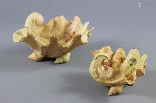 Two Royal Worcester Blush Ware Clam Shells, hand painted with floral spray, approx 20 x 20 for the largest and 14 x 11 cms for the other, green factory marks to base nr 971