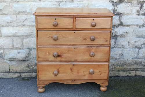 A Pine Chest of Drawers, the drawers having two short and three long drawers, approx 97 x 44 x 108 h cms