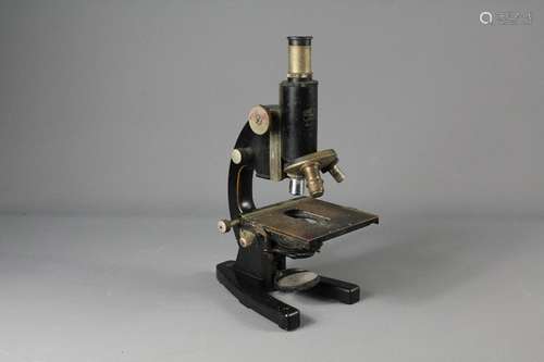 An Early 20th Century Carl Zeiss Jena Microscope