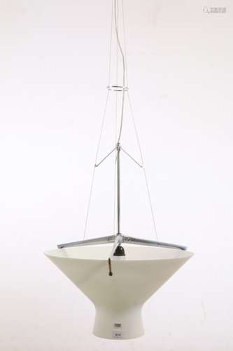 Lorenzo Stano, aluminium hanglamp, model 'Juri' voor Lumina,met melkglazen conische vormgegeven kap.