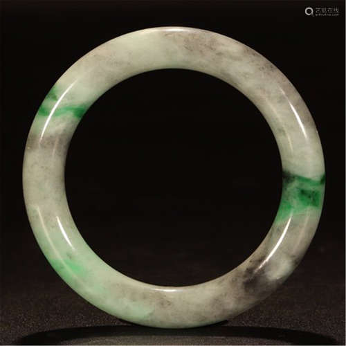 CHINESE JADEITE BANGLE