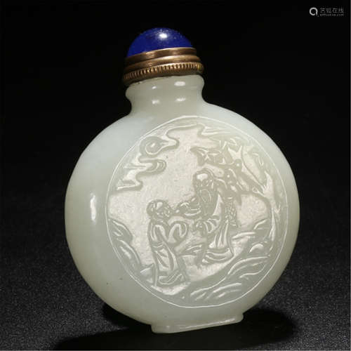 CHINESE WHITE JADE MAN IN GARDEN SNUFF BOTTLE