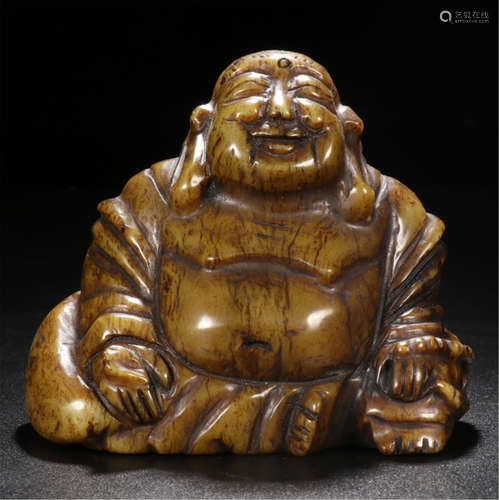 CHINESE NEPHRITE JADE SEATED BUDDHA