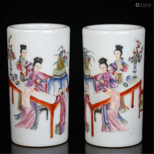 PAIR OF CHINESE PORCELAIN FAMILLE ROSE BEAUTY BRUSH POTS