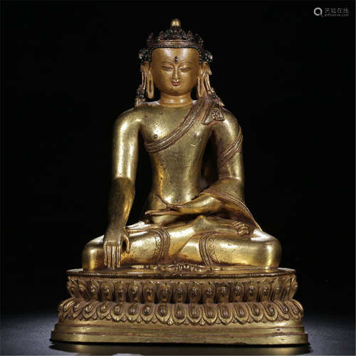 CHINESE GILT BRONZE SEATED SAKAYMUNI