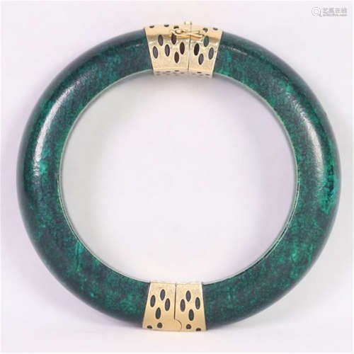 CHINESE GOLD MOUNTED GREEN DYED WALRUS TOOTH BANGLE