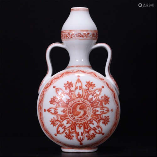 CHINESE PORCELAIN IRON RED FLOWER MOONFLASK