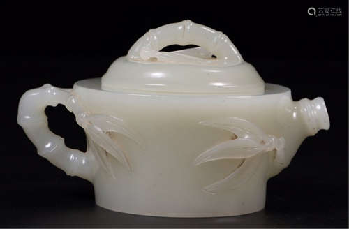 CHINESE WHITE JADE BAMBOO TEA POT