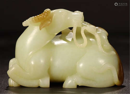 CHINESE YELLOW JADE COUCHING OX TABLE ITEM